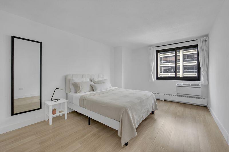 333 Pearl Street 8J Seaport District New York NY 10038