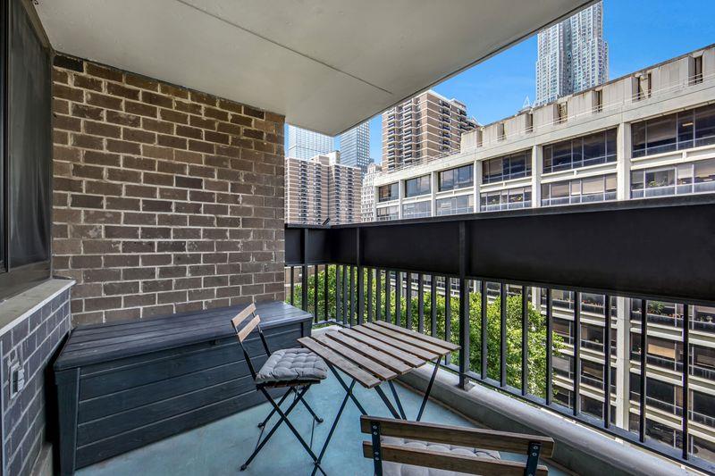 333 Pearl Street 8J Seaport District New York NY 10038